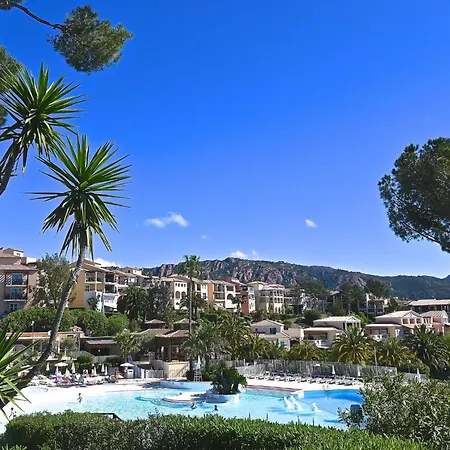Apartment Village Cap Esterel - L'esquinade-106 By Interhome